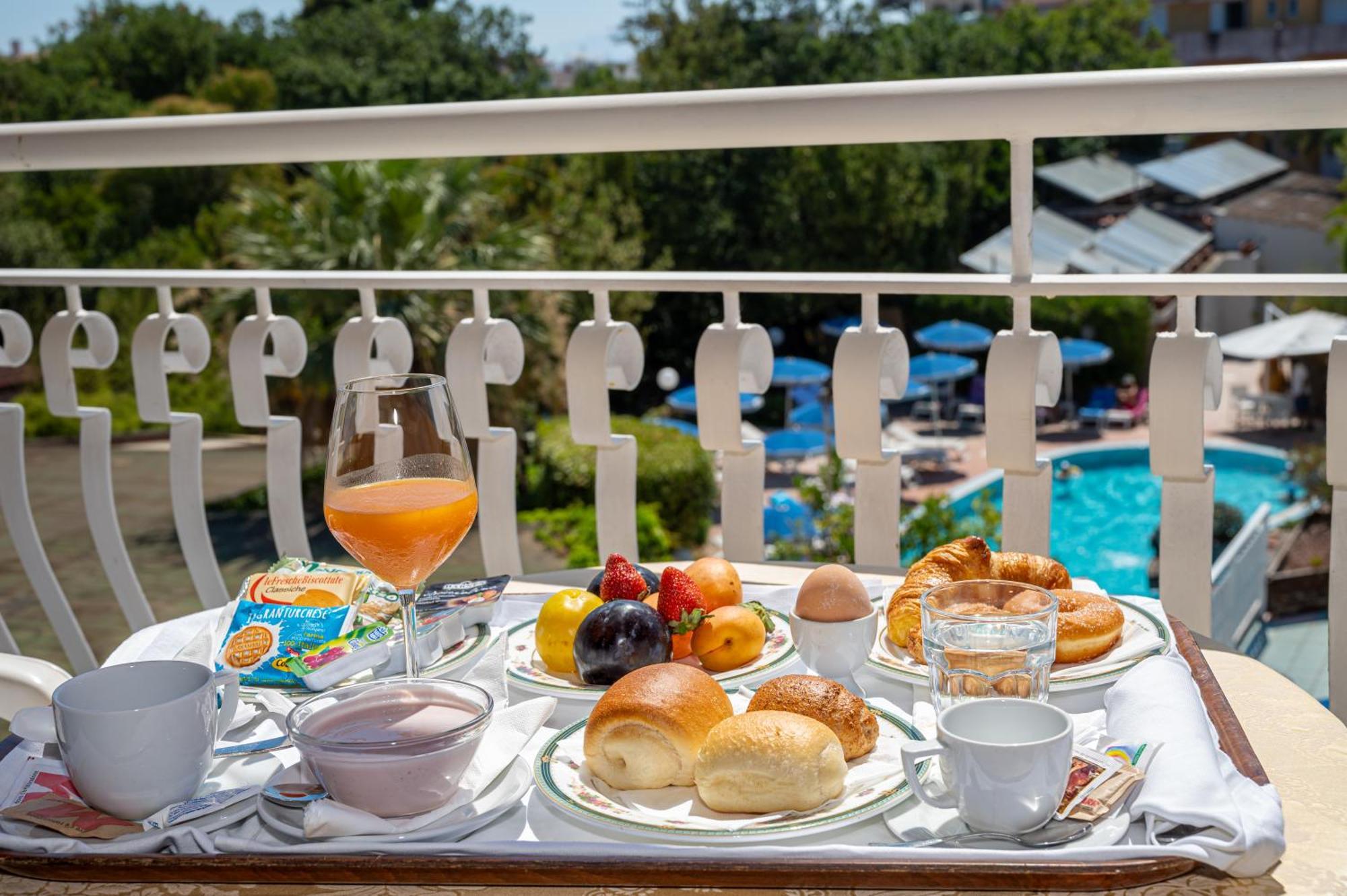 Hotel Regina Palace Terme Ίσκια Εξωτερικό φωτογραφία