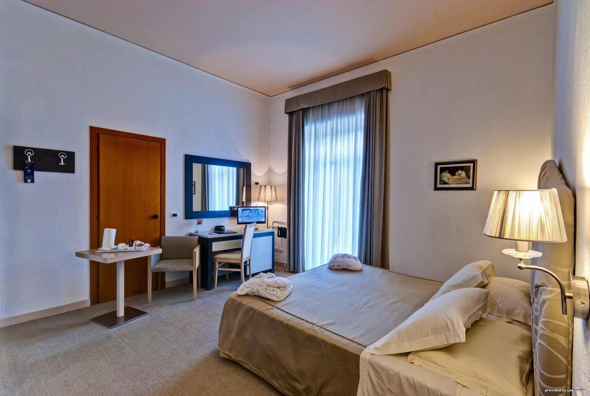 Hotel Regina Palace Terme Ίσκια Εξωτερικό φωτογραφία